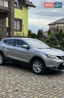 Внедорожник / Кроссовер Nissan Qashqai 2017 в 
