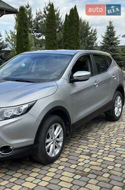 Внедорожник / Кроссовер Nissan Qashqai 2017 в 