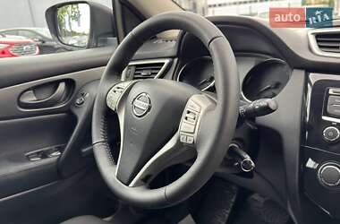 Позашляховик / Кросовер Nissan Qashqai 2014 в 