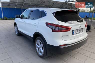 Внедорожник / Кроссовер Nissan Qashqai 2018 в 