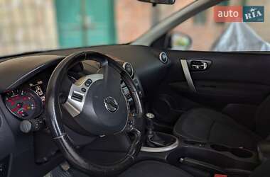 Внедорожник / Кроссовер Nissan Qashqai 2010 в 