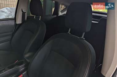 Внедорожник / Кроссовер Nissan Qashqai 2010 в 