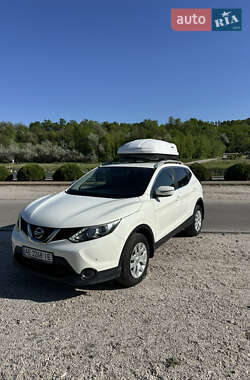 Внедорожник / Кроссовер Nissan Qashqai 2017 в Днепре