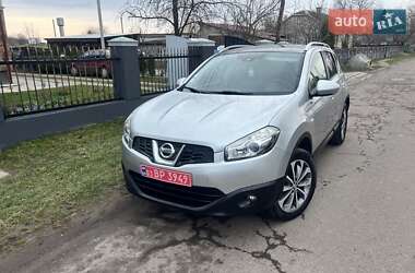 Позашляховик / Кросовер Nissan Qashqai 2010 в 
