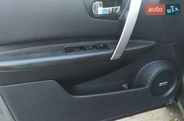Позашляховик / Кросовер Nissan Qashqai 2011 в 