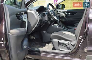 Позашляховик / Кросовер Nissan Qashqai 2018 в 
