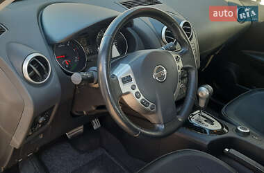 Внедорожник / Кроссовер Nissan Qashqai 2013 в 