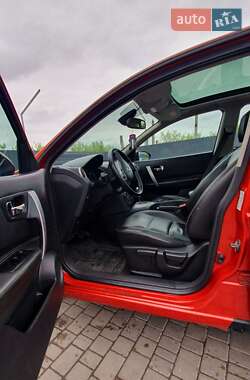 Внедорожник / Кроссовер Nissan Qashqai 2007 в 
