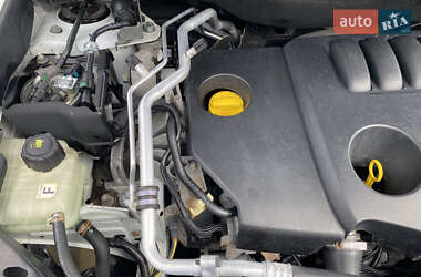 Позашляховик / Кросовер Nissan Qashqai 2010 в 