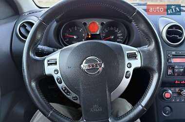 Позашляховик / Кросовер Nissan Qashqai 2008 в 