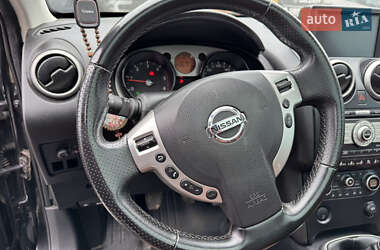 Позашляховик / Кросовер Nissan Qashqai 2007 в 