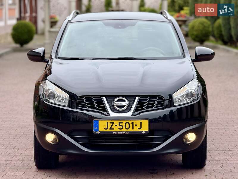 Позашляховик / Кросовер Nissan Qashqai 2010 в Стрию