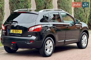 Внедорожник / Кроссовер Nissan Qashqai 2010 в 