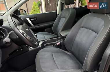 Внедорожник / Кроссовер Nissan Qashqai 2010 в 