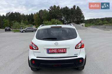 Позашляховик / Кросовер Nissan Qashqai 2011 в 