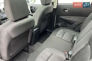 Позашляховик / Кросовер Nissan Qashqai 2011 в 