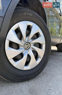 Внедорожник / Кроссовер Nissan Qashqai 2008 в 