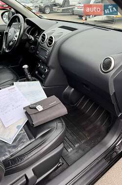 Внедорожник / Кроссовер Nissan Qashqai 2012 в 