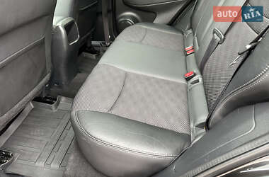 Позашляховик / Кросовер Nissan Qashqai 2014 в 