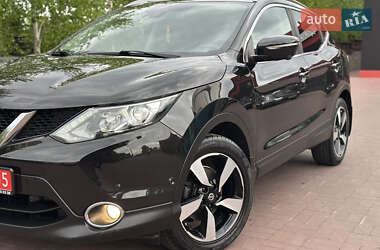 Позашляховик / Кросовер Nissan Qashqai 2014 в 