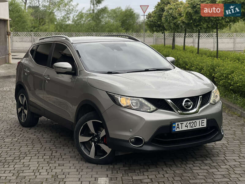 Nissan Qashqai 2015