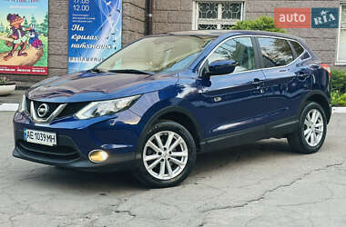 Позашляховик / Кросовер Nissan Qashqai 2017 в Кам'янському