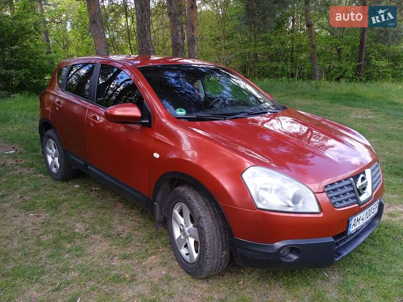 Позашляховик / Кросовер Nissan Qashqai 2007 в 