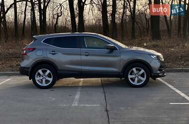 Внедорожник / Кроссовер Nissan Qashqai 2019 в 