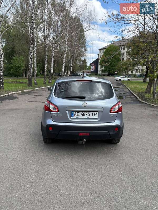 Позашляховик / Кросовер Nissan Qashqai 2013 в Павлограді