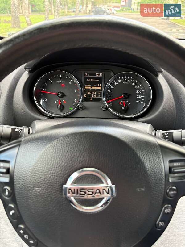 Позашляховик / Кросовер Nissan Qashqai 2013 в Павлограді