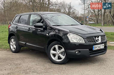 Позашляховик / Кросовер Nissan Qashqai 2007 в 