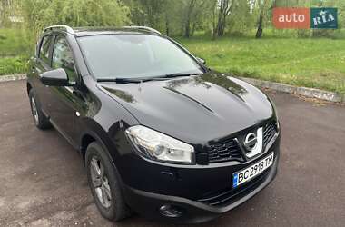 Позашляховик / Кросовер Nissan Qashqai 2012 в Трускавці