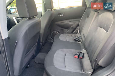 Позашляховик / Кросовер Nissan Qashqai 2010 в 