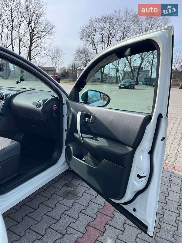 Внедорожник / Кроссовер Nissan Qashqai 2013 в Виннице