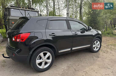 Позашляховик / Кросовер Nissan Qashqai 2009 в 