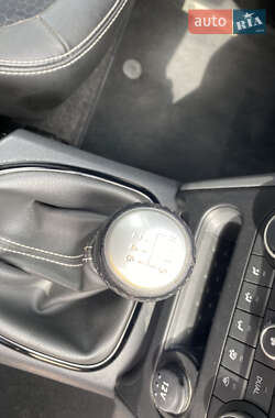 Позашляховик / Кросовер Nissan Qashqai 2013 в 