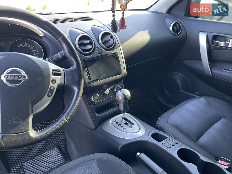 Внедорожник / Кроссовер Nissan Qashqai 2013 в Кривом Роге