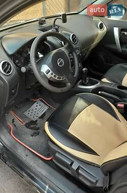 Позашляховик / Кросовер Nissan Qashqai 2007 в 