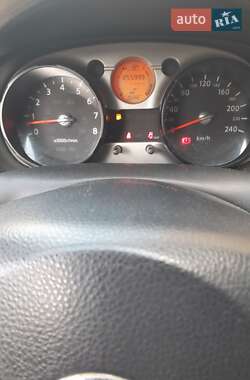 Позашляховик / Кросовер Nissan Qashqai 2007 в 