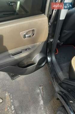 Позашляховик / Кросовер Nissan Qashqai 2007 в 