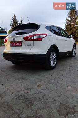 Позашляховик / Кросовер Nissan Qashqai 2014 в 
