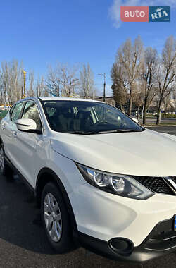 Внедорожник / Кроссовер Nissan Qashqai 2017 в Днепре