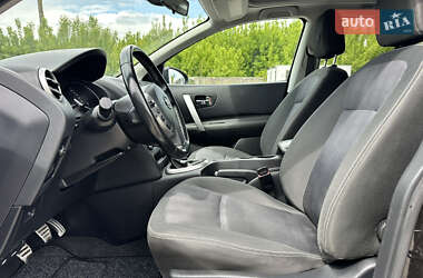 Внедорожник / Кроссовер Nissan Qashqai 2013 в 