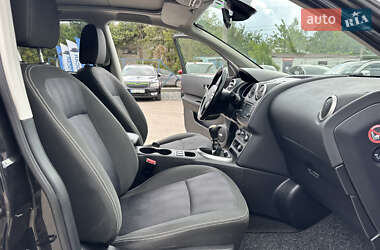 Внедорожник / Кроссовер Nissan Qashqai 2013 в 
