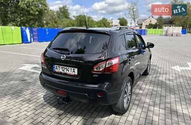 Внедорожник / Кроссовер Nissan Qashqai 2010 в 