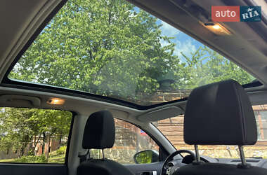Внедорожник / Кроссовер Nissan Qashqai 2011 в 