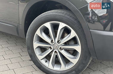 Внедорожник / Кроссовер Nissan Qashqai 2011 в 
