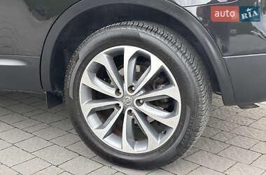 Внедорожник / Кроссовер Nissan Qashqai 2011 в 
