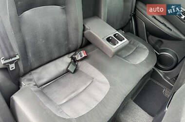 Внедорожник / Кроссовер Nissan Qashqai 2011 в 