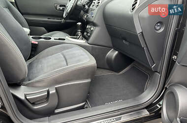 Внедорожник / Кроссовер Nissan Qashqai 2011 в 